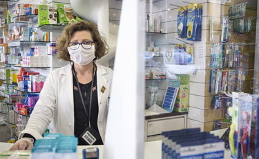 Farmacie comunali, un servizio essenziale tra mille difficoltà