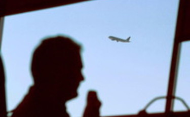 Alitalia: Filt Cgil, no a ennesimo piano di esuberi