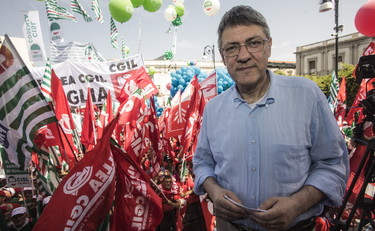 Cgil, Cisl e Uil riempiono Reggio Calabria