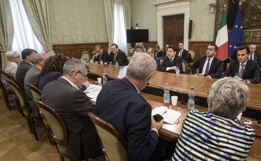 Governo-parti sociali, secondo round