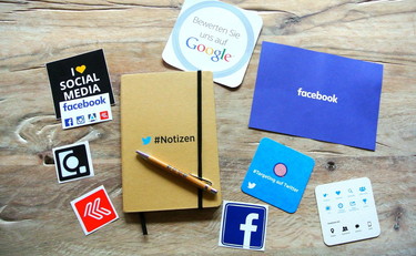 Da Facebook al cantiere, e ritorno