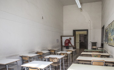 Riapertura scuole: dove i banchi monoposto sono stati acquistati © Marco Merlini Roma, 26 agosto 2020 Liceo Tasso Riapertura scuole: dove i banchi monoposto sono stati acquistati con le disponibilità economiche del liceo