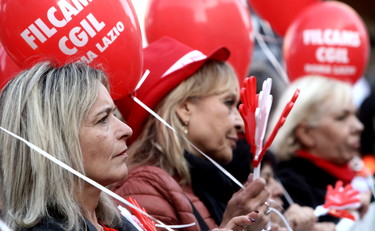 Pensioni, riforme contro le donne