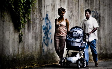 A Napoli la prima restituzione della tassa sui permessi di soggiorno