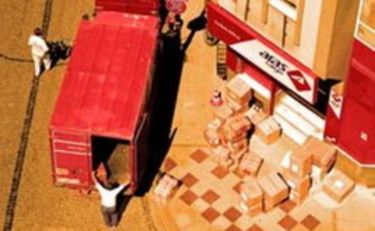 Mondo Convenienza Bologna: acque agitate nel sistema degli appalti