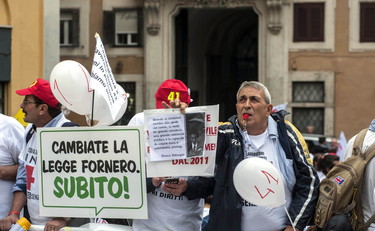 Pensioni, gli slogan del governo non bastano