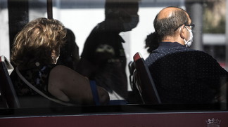 Mezzi pubblici: dove la pandemia non esiste