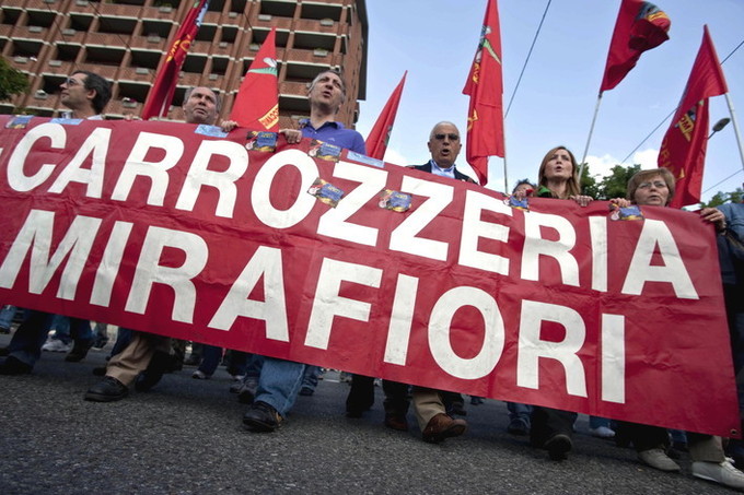 nuovo evento caricato da il 09-08-2013 3397 Torino: 16 maggio 2009. manifestazione nazionale degli operai del gruppo FIAT in difesa dell'occupazione