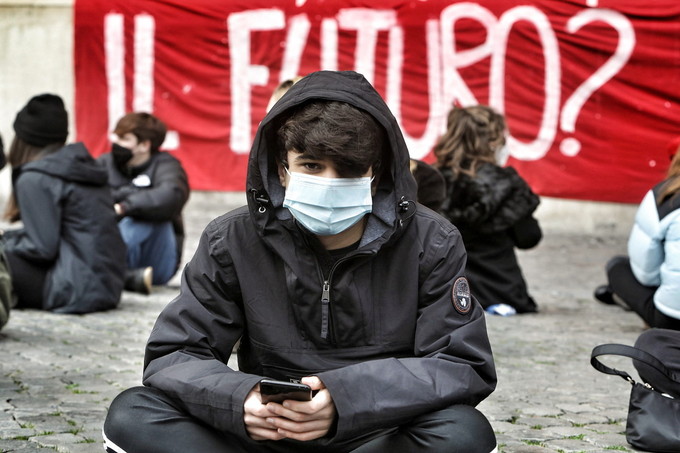 Proteste di studenti e professori con lezioni in piazza e presid © Marco Merlini Roma, 11 gennaio 2021 Giornata di mobilitazione per la scuola in presenza con varie iniziative in tutta Italia