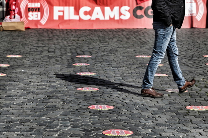 Contratto Multiservizi © Marco Merlini Roma, 21 ottobre 2020 Piazza Barberini Manifestazione unitaria dei lavoratori del settore imprese di pulizia, servizi integrati e multiservizi in attesa del rinnovo del contratto nazionale da 7 anni