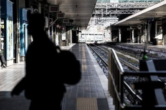 Stazione ferroviaria