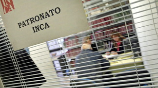 In attesa dell'assegno unico, al via la misura ponte dal primo luglio. La domanda all'Inca