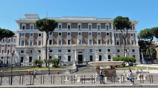 Sportelli immigrazione, servizi a termine