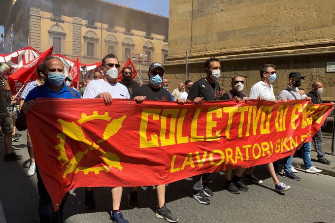 Una manifestazione dei lavoratori Gkn a Firenze