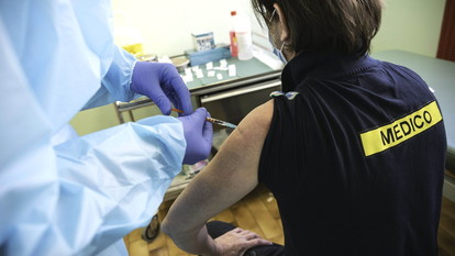 Sindacati in prima linea: al via campagna per la vaccinazione