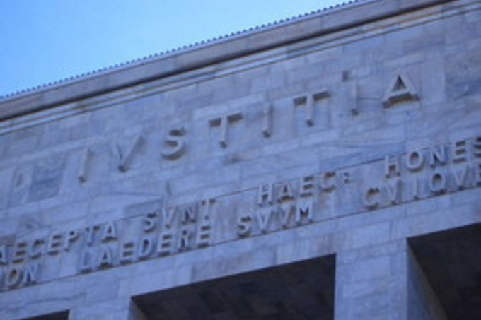 Giustizia: Cgil, Cisl e Uil, cancellare emendamento su conciliazione assistita